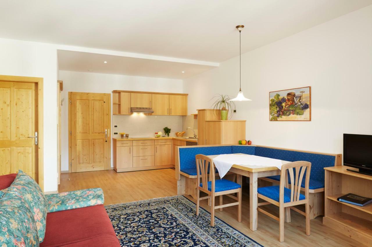 Kreuzwegerhof Nals Appartement Buitenkant foto